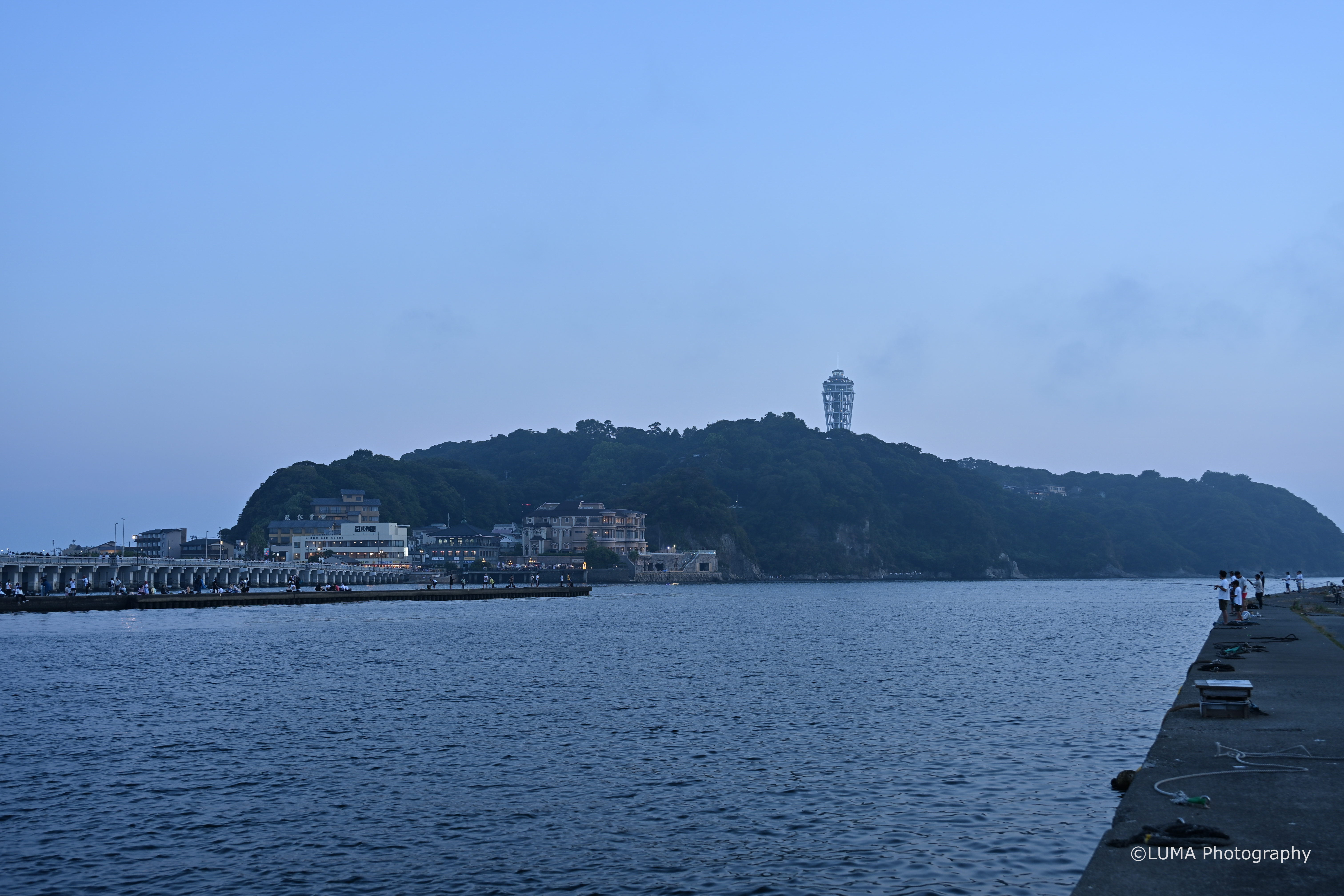 黄昏の江ノ島